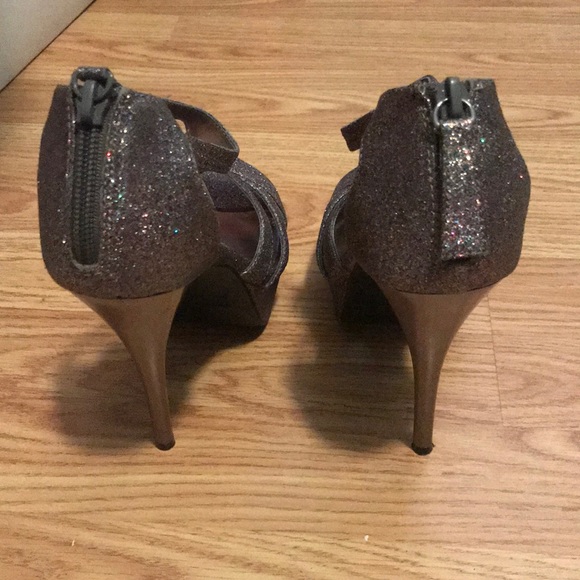 Charlotte Russe heels - Picture 3 of 8